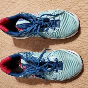 Fila shoes size 8 1/2 medium